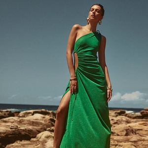 <span class=keywords><strong>Abito</strong></span> con scollo <span class=keywords><strong>monospalla</strong></span> <span class=keywords><strong>verde</strong></span> foresta lungo Modulare alti e una Silhouette minimalista veste le donne - Product Image 1