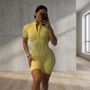 Nuevo Mono de Yoga Sexy para Mujer 2026 con Tirantes Halter, Spandex/Nylon de Secado Rápido, Body de Fitness con Cintura en V y Efecto Scrunch Butt, Manga Corta - Product Image 3