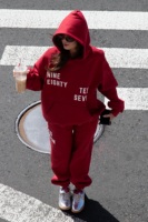 Ensemble sweat-shirt et short en molleton suédé personnalisé pour femme, avec fermeture éclair, design effet vieilli, par le fabricant de sweats à capuche