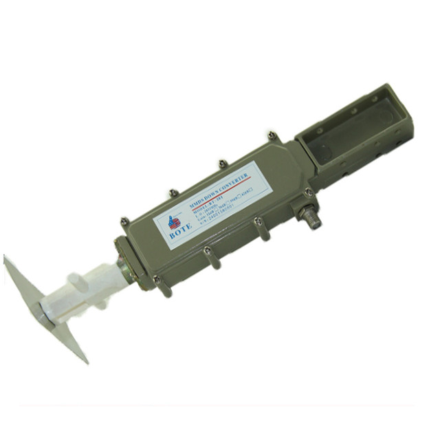 MMDS Downconverter 2.5-2.7GHz 2065MHz for DVB T Signal With Grid Antenna
