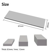Bantalan bahan isolasi silikon termal kustom, 1W 2W 3W 6W 8W 10W 12W 0.5 ~ 20mm bantalan konduktif termal tebal untuk PC