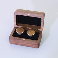 Boîte à bijoux en bois de haute qualité, personnalisée avec logo gravé au laser, pour boutons de manchette, pince à cravate, bague, boîte de protection de bijoux de luxe
