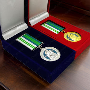 Spilla per medaglia d'onore premio sportivo medaglione con nastro corto e distintivo in metallo personalizzato personalizzato in metallo 3D - Product Image 4