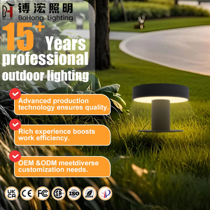Nuova Lampada <span class=keywords><strong>Solare</strong></span> a LED per Giardino con Interruttore Fotosensibile, IP65, Alimentata a Batteria, per Recinzioni, Porticati, Sentieri e Colonne Stradali - Product Image 1
