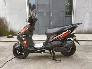 KZG Vente en gros de motos d'occasion Yamaha1 Shangling <span class=keywords><strong>125</strong></span> <span class=keywords><strong>Scooter</strong></span> - 125cc Ultra Économique en Carburant, <span class=keywords><strong>Prix</strong></span> Abordable et Confort Ergonomique - Product Image 4