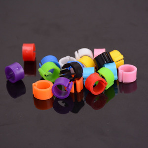 Gepersonaliseerde Duif Beenbanden Aangepast Met Logo Naam Jaar Nummers Gedrukt - Product Image 1