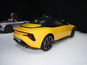 Auto Eléctrico SAIC <span class=keywords><strong>MG</strong></span> Cyberster, <span class=keywords><strong>Marca</strong></span> China, Largo Alcance 580km, 340PS, 77kWh, Deportivo, Convertible, Puertas de Tijera, 2 Plazas, EV - Product Image 4