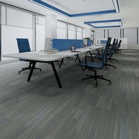100% Universelle Nylon-Teppichfliesen Ineinandergreifende Bodenplatten Moderne Feuerfeste Büro Antistatische PE-Projekt Heim Umweltfreundlich