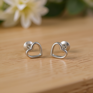 E1237 Orecchini a cuore in oro bianco, gioielli unisex alla moda, regalo in lega placcata - Product Image 2