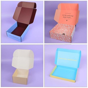 Scatola Rettangolare Rosa Resistente in Cartone Ondulato per Imballaggio, Scatole di Carta per Biancheria Intima, Felpe, Sciarpe in Seta - Product Image 5