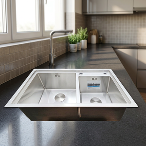 Évier de cuisine double en acier inoxydable de qualité supérieure avec un design moderne pour un usage domestique et commercial - Product Image 1