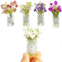 Lot de 4 mini-vases à fleurs en verre sur pied, échelle 1:6, pour occasions de mariage, design moderne du milieu du siècle, fait main