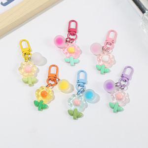 พวงกุญแจรูปดอกไม้ Q Y สำหรับตกแต่งเคสโทรศัพท์ สายคล้องเคส ปลอกป้องกันเคส จี้ห้อยกระเป๋า อุปกรณ์เสริมสำหรับแขวน - Product Image 6