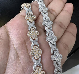 Sofisticada Pulsera de Diamantes Moissanite con Brillo Radiante, Acabado Elegante y Atemporal, Perfecta para Usar en Capas o por Sínteres - Product Image 2