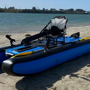 Kayak da pesca gonfiabile antisommossa Mako8.5 prezzo di fabbrica all'ingrosso pompa ad aria ad alto rendimento con azionamento a pedale a impulsi OEM