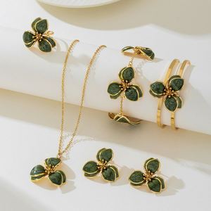 Conjunto de Joyería Vintage para Mujer, Chapado en Oro, Aleación Metálica con Esmalte de Aceite, para Aniversarios y Ocasiones Especiales - Product Image 6