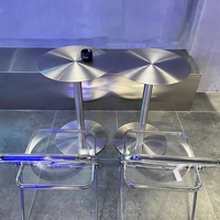 Industrieller Stil Edelstahl-Klappstuhl & Transparenter Tisch Kombination für Restaurant-Möbel Kommerzieller Außenbereich