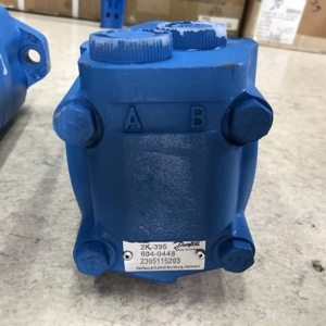 Moteur orbital DANFOSS d'origine authentique 2K-395 604-0448 2K-395/604-0448 en stock - Prix compétitif - Product Image 3