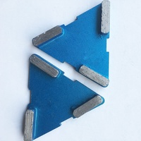Plaque de meulage diamantée à liaison métallique triangulaire ChinShine pour sols en béton et pierre