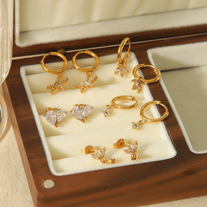 ต่างหูคริสตัลทรงห่วงชุบทองรูปปลาดาวและใบโคลเวอร์สี่แฉกสำหรับผู้หญิงใส่ได้ทุกวัน - Product Image 2