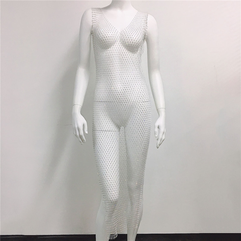 V-Neck-White