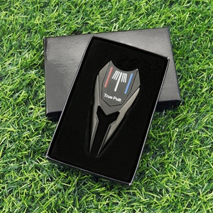 Accessoires de golf : Fourchettes de réparation de balle, marqueurs de balle vierges à graver, marqueurs de divot et marqueurs de balle de golf en vrac, clips de chapeau - Product Image 2