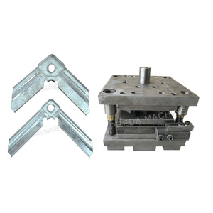 Moule d'angle de pince TDF TDC G de vente chaude pour <span class=keywords><strong>conduit</strong></span> d'<span class=keywords><strong>air</strong></span> - Product Image 1