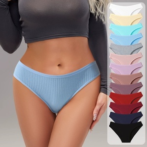 Braguitas de bikini de tiro medio, transpirables, de algodón, para mujer, de color liso, multipack, bragas surtidas de fábrica. - Product Image 3