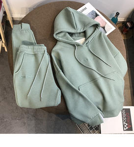 ชุดเซ็ตเสื้อฮู้ดแขนยาวและกางเกงขายาวผ้าฝ้ายสำหรับผู้หญิง สไตล์ลำลอง ใส่ได้ทั้งฤดูหนาว มีบริการสกรีนโลโก้ตามสั่ง ขายส่ง - Product Image 5