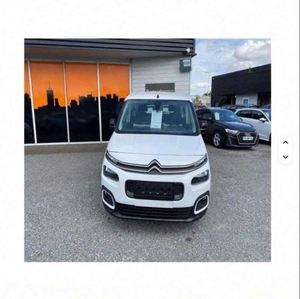 Citroën <span class=keywords><strong>Berlingo</strong></span> Multispace Furgoneta/Autobús Usada en Excelentes Condiciones - Product Image 1