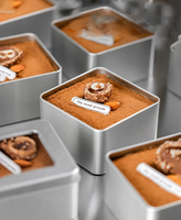 Tiramisu Mousse Gâteau Dessert Emballage Boîte en fer blanc Bocal carré de qualité alimentaire recyclable durable pour chips de pommes de terre Sushi