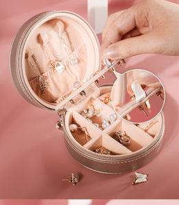 Estuche de Joyería Portátil con Cierre y Logotipo Personalizado, de Cuero PU con Forro de Terciopelo, Ideal para Viajes, con Espejo, para Anillos y Aretes, Pequeño y Bonito - Product Image 5