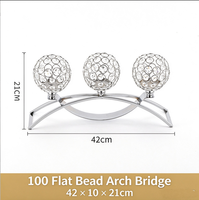 Vente en gros usine Nouveau Candelabre en cristal créatif en forme d'arche Centre de table de luxe pour la décoration de table de mariage et de banquet romantique