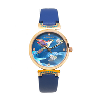 Dernière petite montre de luxe légère bracelet en cuir montre à quartz pour femme cadran en perles naturelles montre-bracelet féminine élégante cadeau