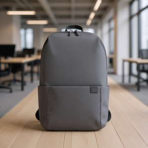 Sac à dos de bureau Myrva Mini gris, léger, compartiment pour ordinateur portable, bretelles unisexes, matière polyester - Product Image 2