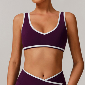 8843 logo personnalisé soutien-gorge de sport passepoil blanc et short coupe en V Yoga Pilates Fitness costume vêtements actifs pour femmes pour Studio Gym <span class=keywords><strong>Club</strong></span> - Product Image 3