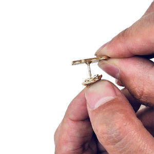 เข็มกลัดรูปผีเสื้อสำหรับผู้หญิงเข็มกลัดรูปผีเสื้อออกแบบโลโก้ได้ตามต้องการ - Product Image 2