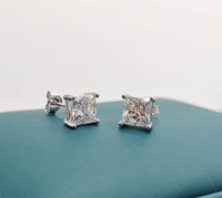 Boucles d'oreilles clous en argent sterling 925 plaqué or blanc avec moissanite VVS Princess Cube pour hommes et femmes, serties griffes