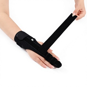 Volwassen Zwarte Ademende Vijfvingerige Fractuur Fixatiebrace, Peesbreuk en Verrekking, Metacarpale Peesschede Corrector <span class=keywords><strong>Splint</strong></span> - Product Image 6