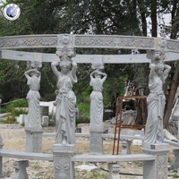Pierre naturelle décorative pour l'extérieur Bâtiment de jardin de style européen moderne sculpté à la main Pilier grec Colonne romaine en marbre