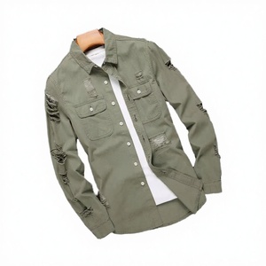 เสื้อเชิ้ตเดนิมผู้ชายสีพื้น ปกคอปก แขนยาว ผ้าฝ้ายฟอก ทรงปกติ สไตล์วินเทจ รีดง่าย ใส่ได้ในฤดูหนาว - Product Image 2