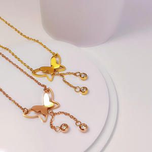 สร้อยคอสแตนเลสชุบทอง18K ทันสมัยสำหรับผู้หญิงสำหรับงานปาร์ตี้ในโอกาสต่างๆ-ของขวัญ - Product Image 1