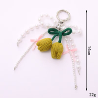 Gantungan Kunci Tulip Rajut Tangan dengan Pita Mutiara, Liontin Bunga Tenun Girly, Gantungan Dompet Kunci, Liontin Bunga Manis untuk Tas Wanita