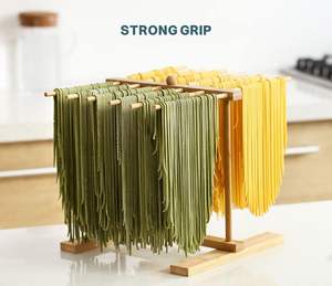 Stendino per <span class=keywords><strong>Pasta</strong></span> di bambù personalizzato con bacchetta di trasferimento e 12 barrette, facile da trasferire per l'essiccazione della <span class=keywords><strong>Pasta</strong></span>, la cottura e la preparazione dei pasti - Product Image 3