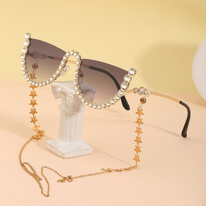 Lunettes de soleil Sunway Eyewear, nouvelle tendance, demi-rondes, diamantées, mode féminine, lunettes de soleil pour femmes, lunettes de soleil à chaîne pour femmes - Product Image 1