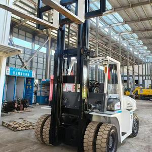 Gebrauchter TCM 6-Tonnen-Dieselstapler in gutem Zustand mit original japanischem Dieselmotor zu verkaufen - Product Image 4