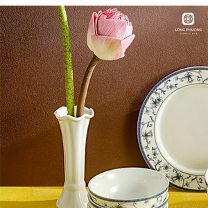 Vase en céramique blanche élégante de 15.3cm-Vase en forme de Bode pour la maison, le bureau et la décoration de table moderne - Product Image 2