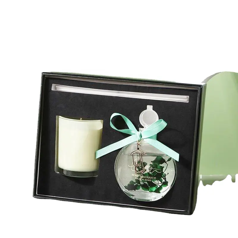 Weihnachts-Aromatherapie-Geschenkset Geschäfts partner Geschenk box DIY Fireless Cane Aroma therapie Kerze Kombination Geschenk Großhandel