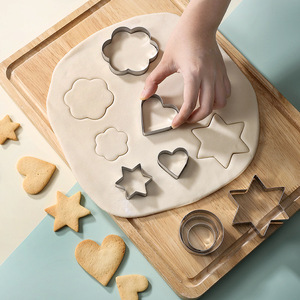 12-Piece Set Eco-Friendly Oven Safe Stainless Steel DIY Cake Mold Baking Sugar Tools Biscuits Cut Steamed <b>Bread</b> Cookies Cookie - Product Image 4