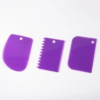 Lot de 13 ustensiles de pâtisserie : Plateau tournant circulaire en plastique pour gâteaux et spatule